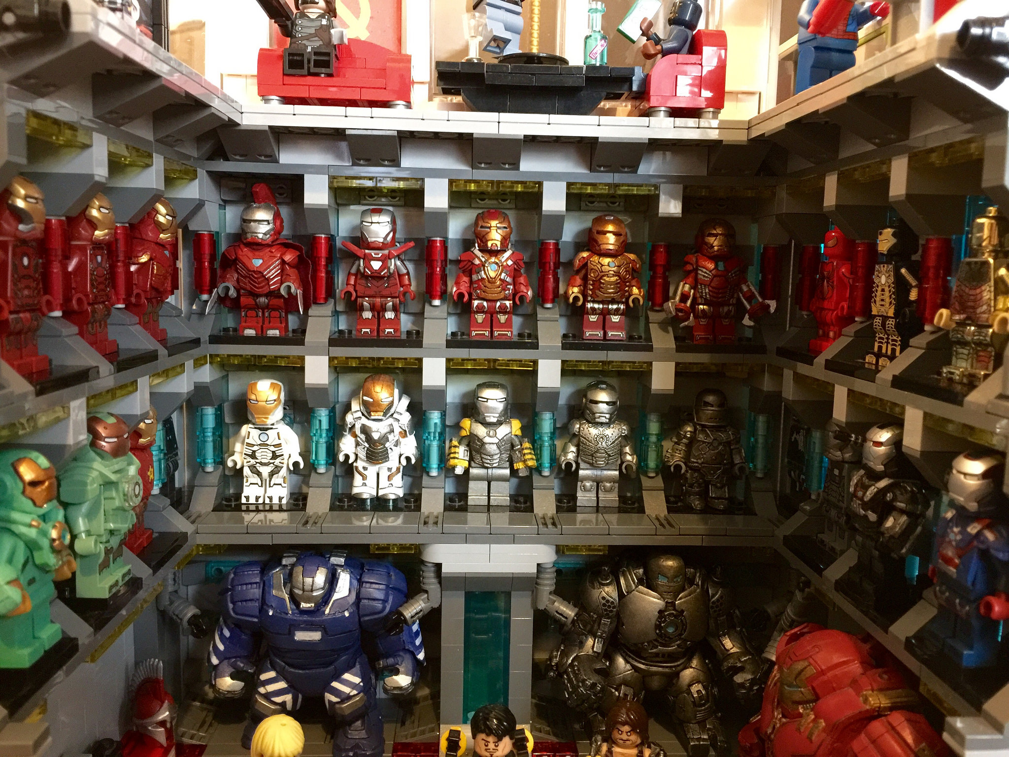 lego black iron man lego black iron man